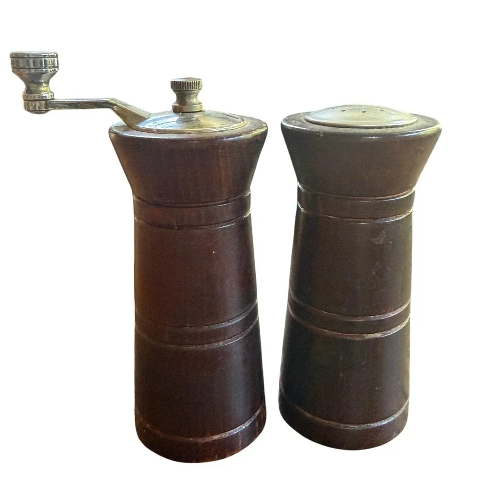 Vintage Wood Pepper Mill Salt Shaker Set Crank Mid Century Farmhouse Kitchen